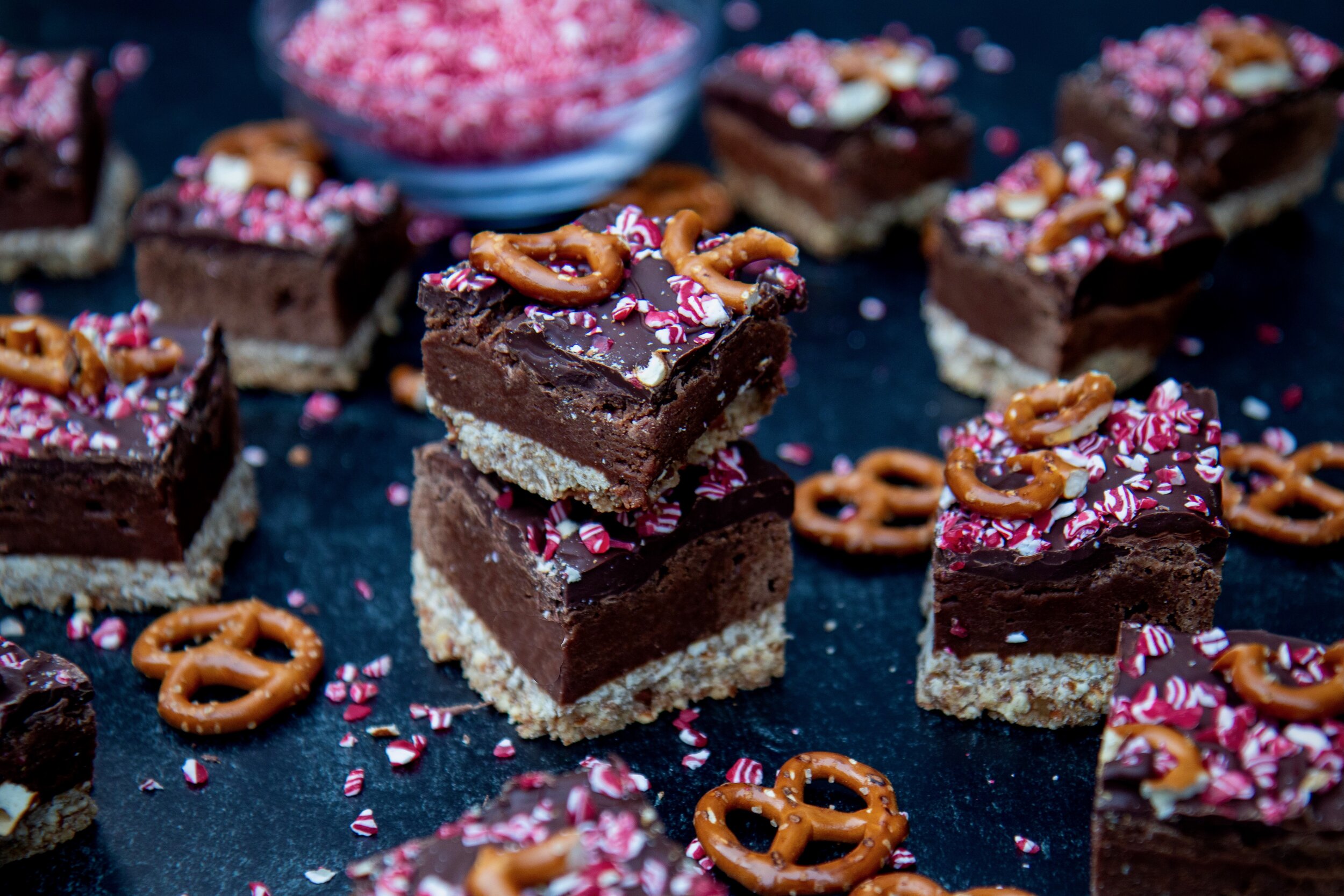 Pretzel Chocolate Peppermint Bars