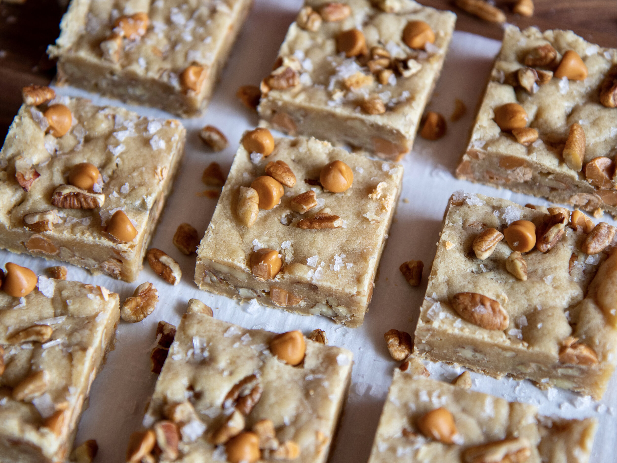 Salted Butterscotch Pecan Blondies