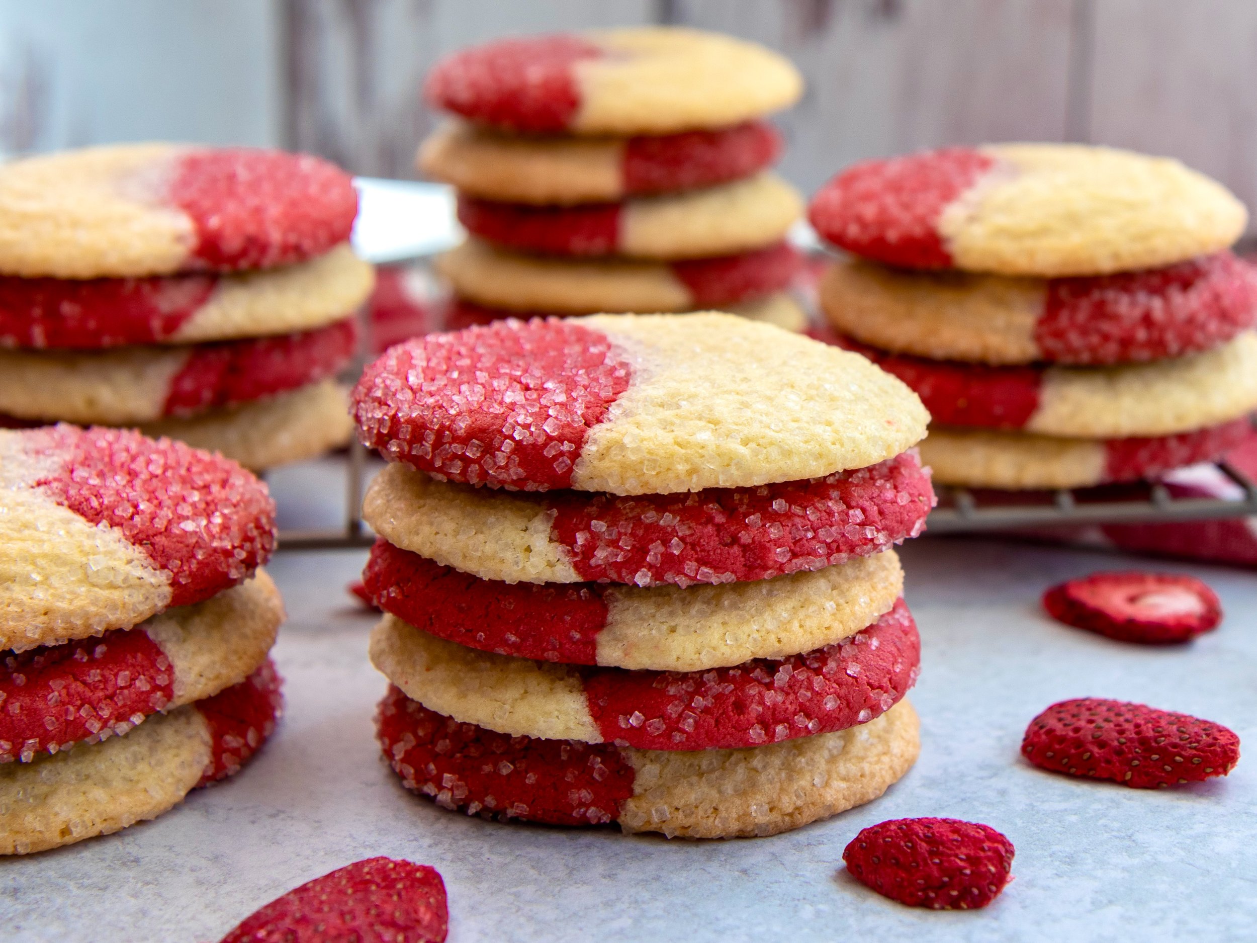 Strawberries and Cream Cookies