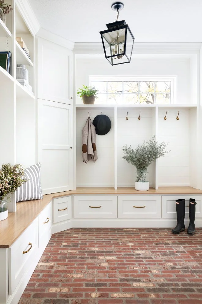 Benjamin-Moore-White-Dove-Most-Popular-White-Paint-Color-Benjamin-Moore-White-Dove-Benjamin-Moore-White-Dove.jpeg
