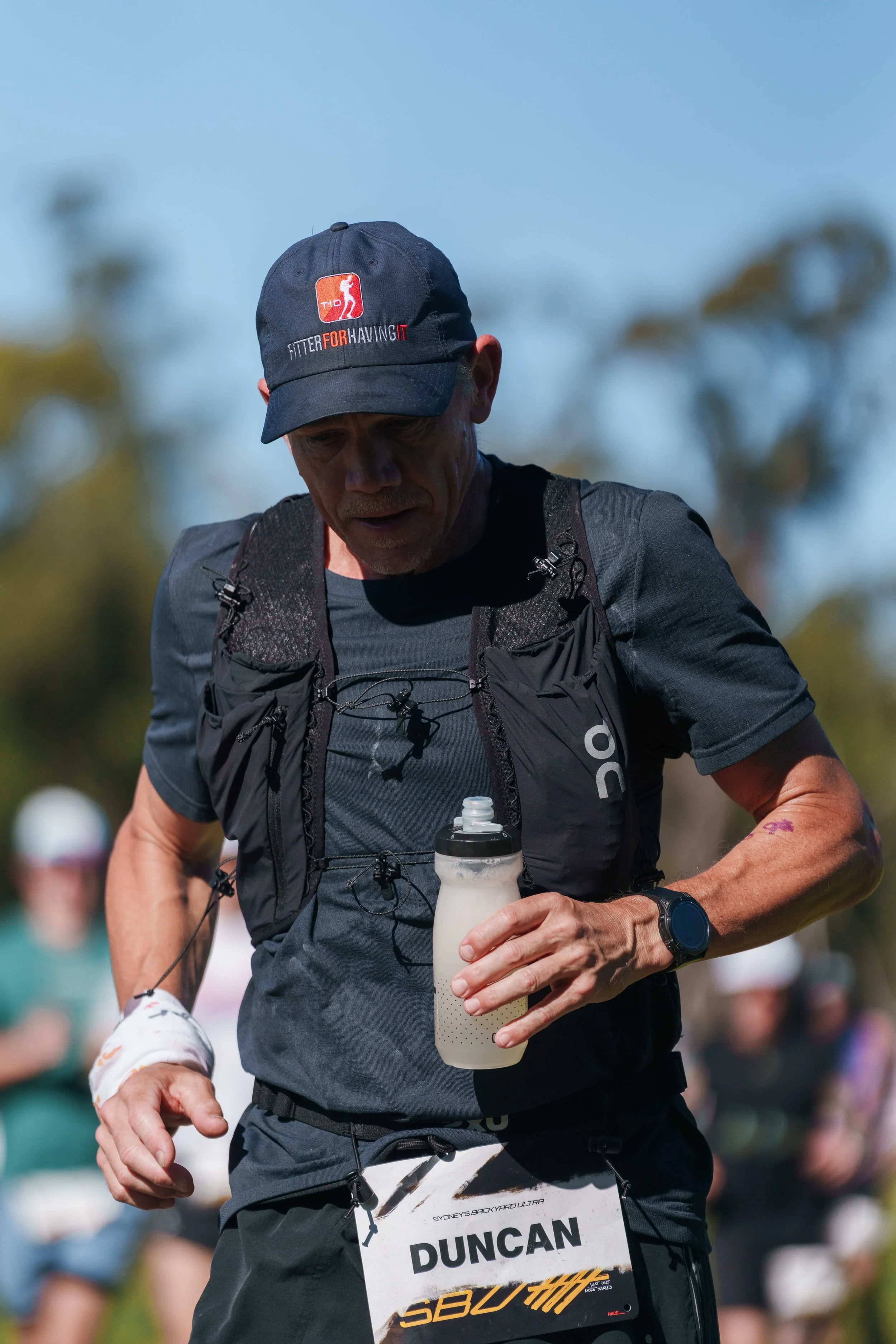 18_04 1417 Yard 7 Bottle PRO.jpeg