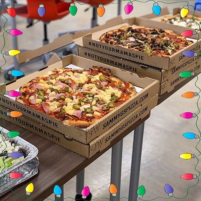 Merry Pizza!  Cater your Holiday Party with our specialty pies, salads, totchos, wings and more.  Contact us at catering@sammygspizza.com. #pizzaholiday #merrypizza #sammygspizza #pizzaforrealgs #notyourmamaspie #pizzaparty