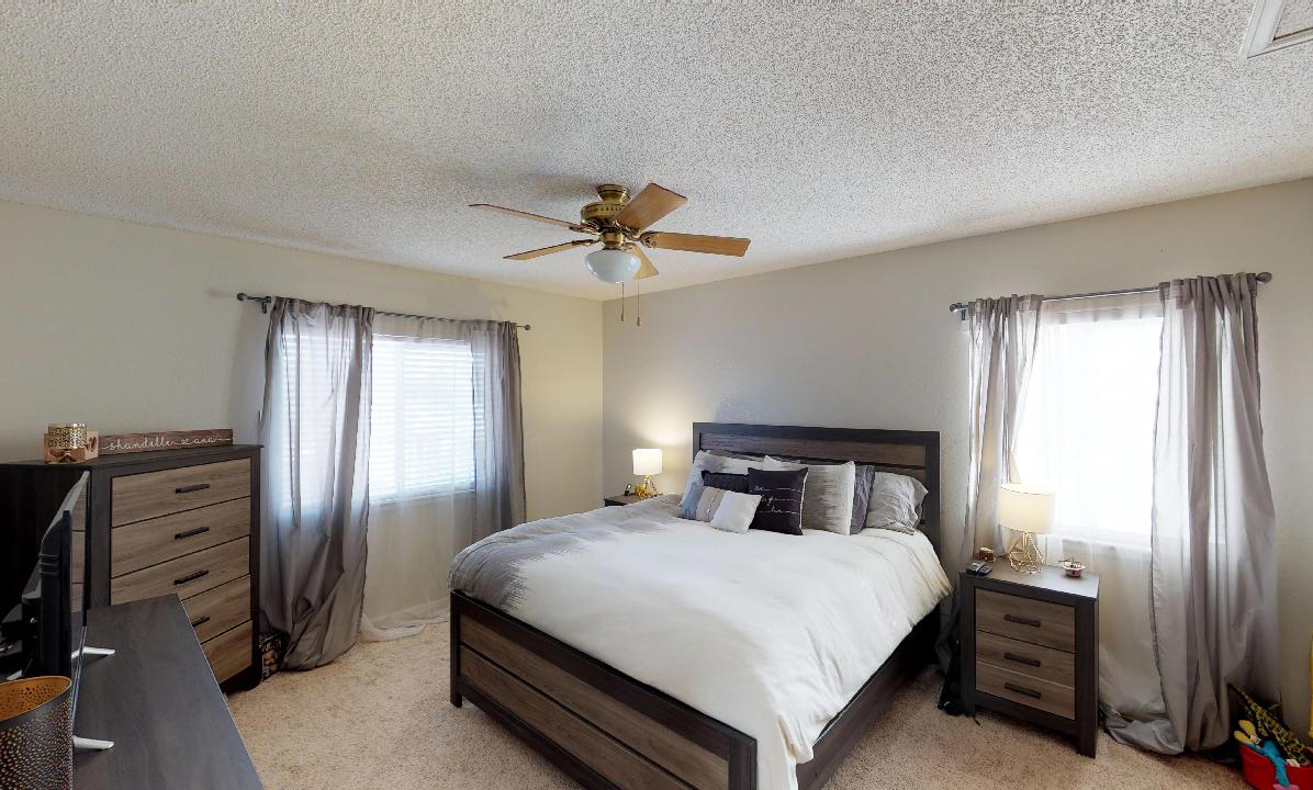 3rd master bedroom 2.jpg