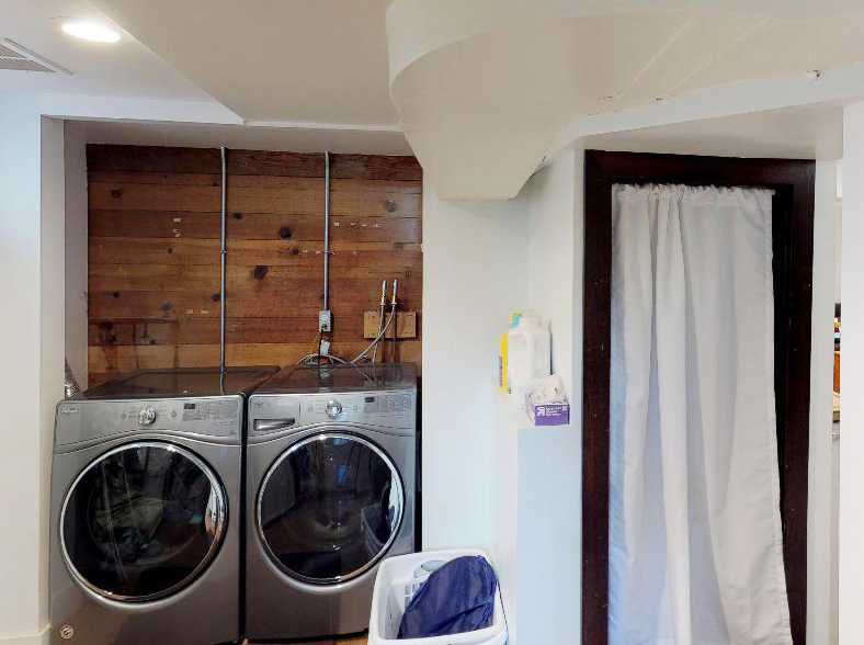Laundry.jpg