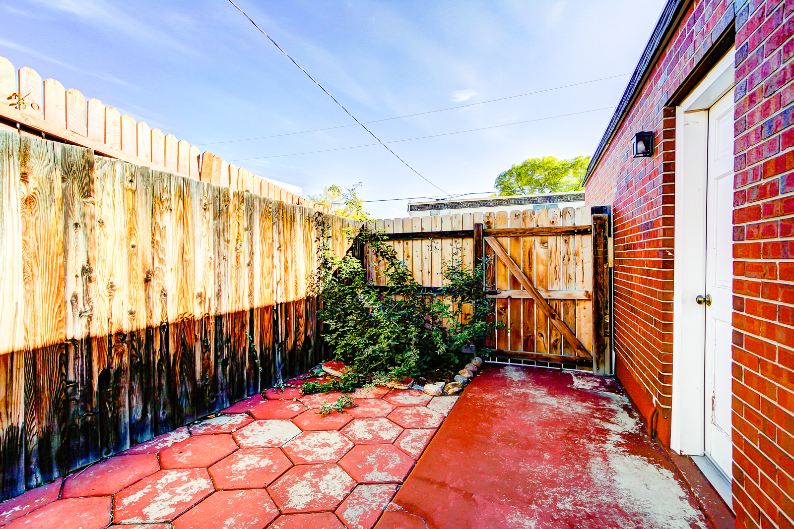 12-patio2-1.jpg