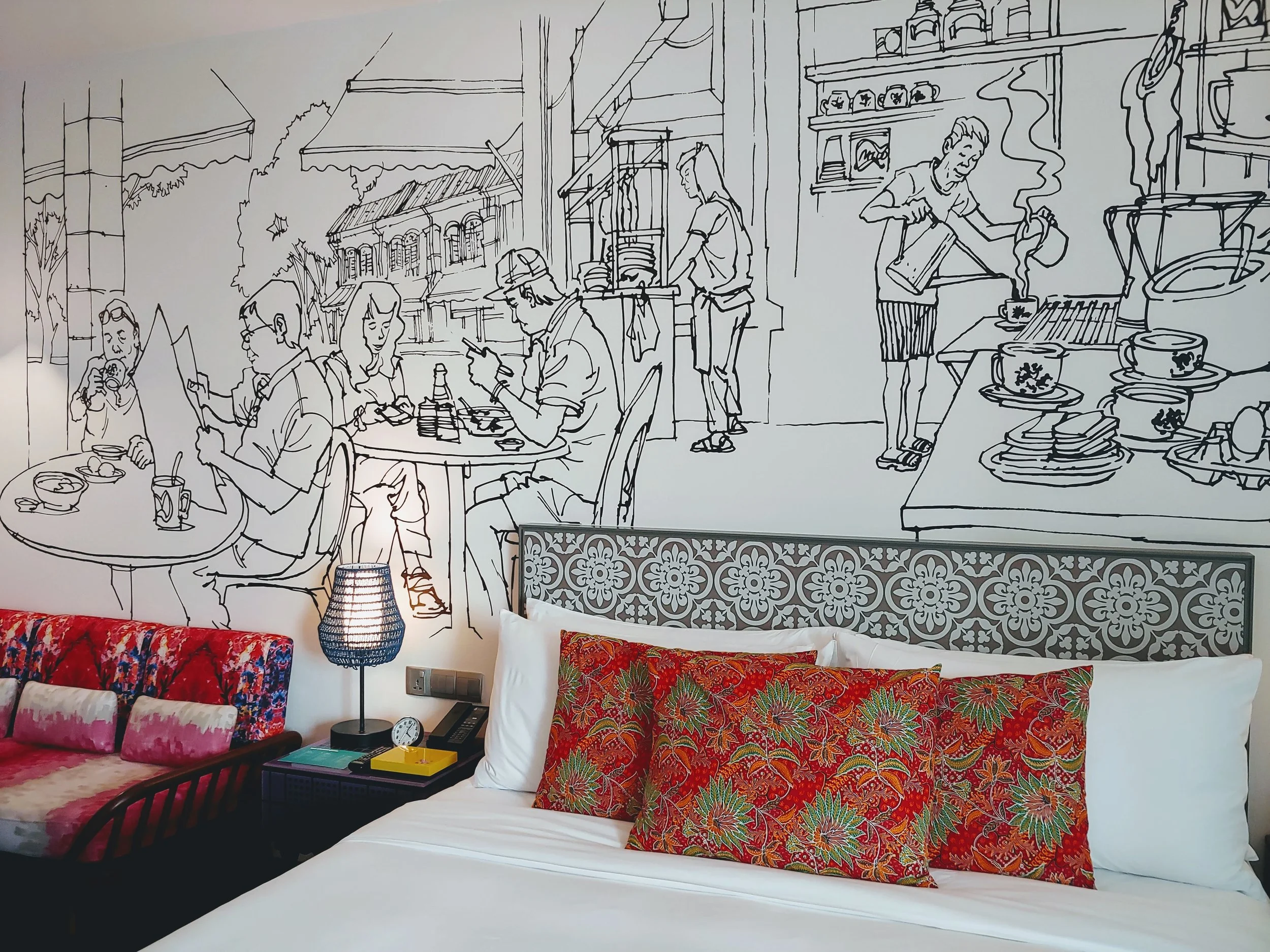 Simply in awe of the wall design, I really love it! Just brings back to my early childhood days whereby I spent my weekends at the local kopitiam (coffee house/old-school cafe). The hotel has another design which is the durian one, great for durian lovers!