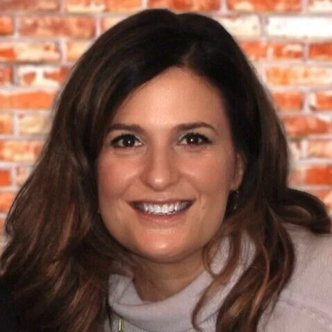 Suzanne Romvos