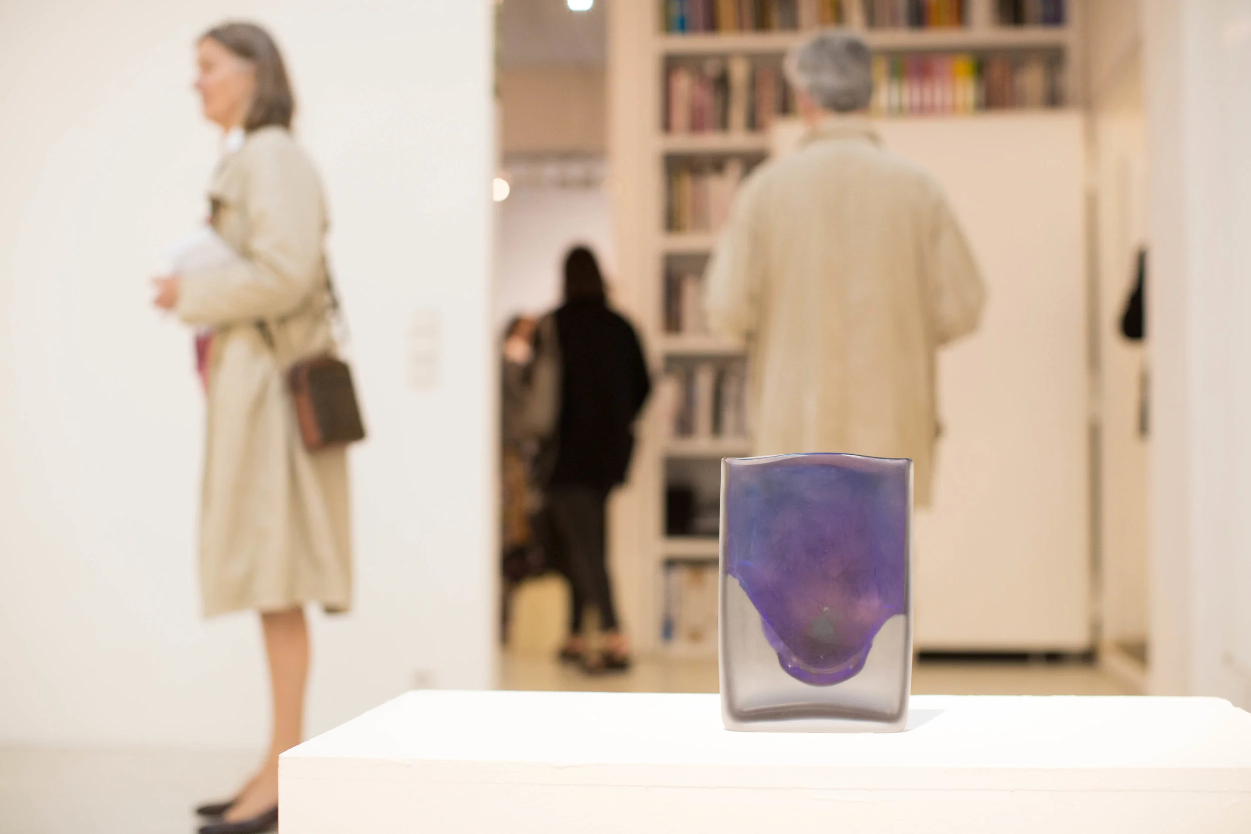 Eröffnung der Ausstellung der spanischen Glaskünstlerin Laura de Santillana, 2016, Foto: Alexa von Arnim