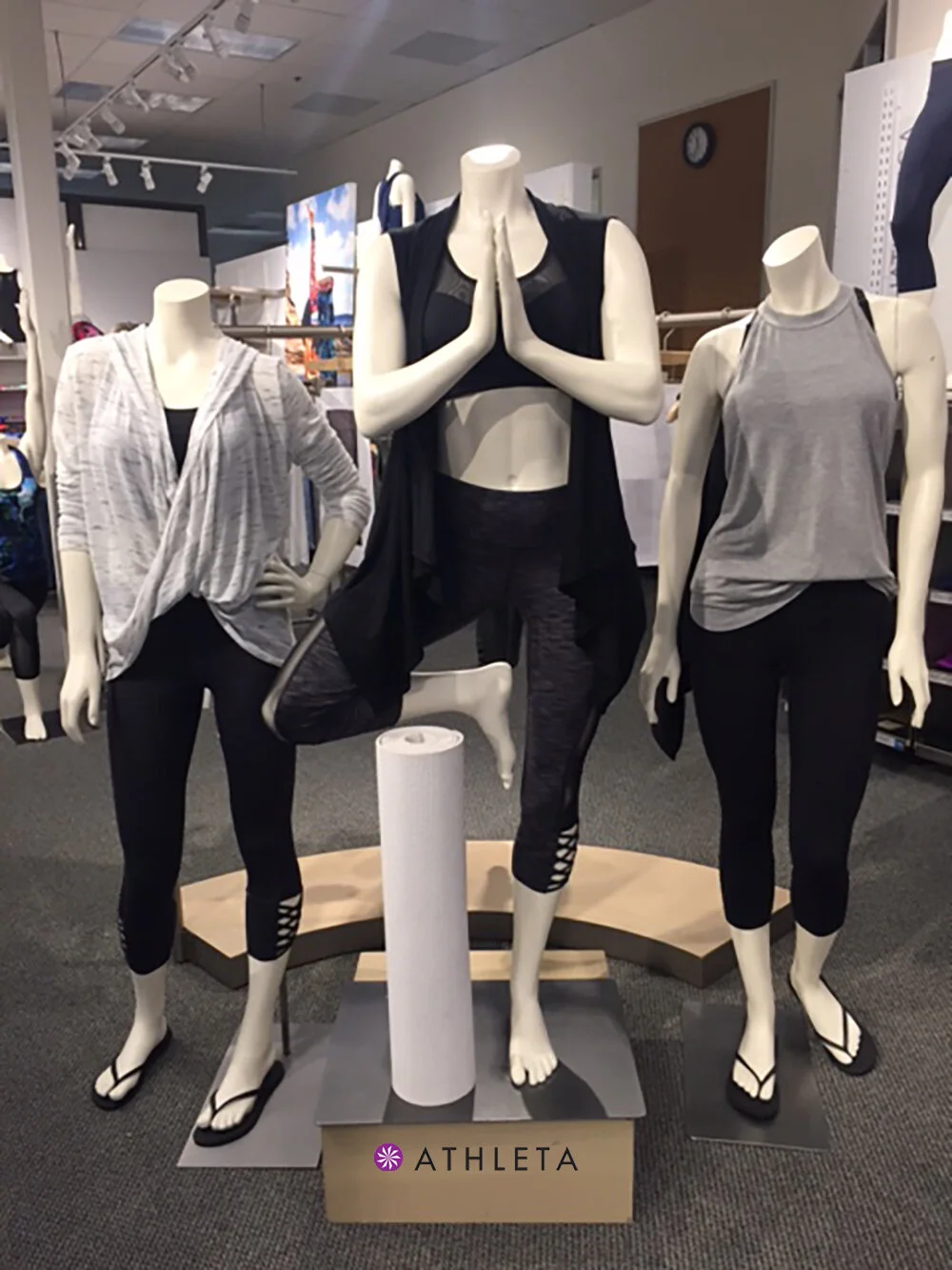  Athleta / Abercrombie &amp; Fitch / Hollister / Nordstrom 