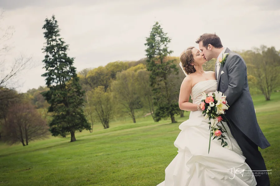 Shaw-Hill-Wedding-Photographer-046.jpg