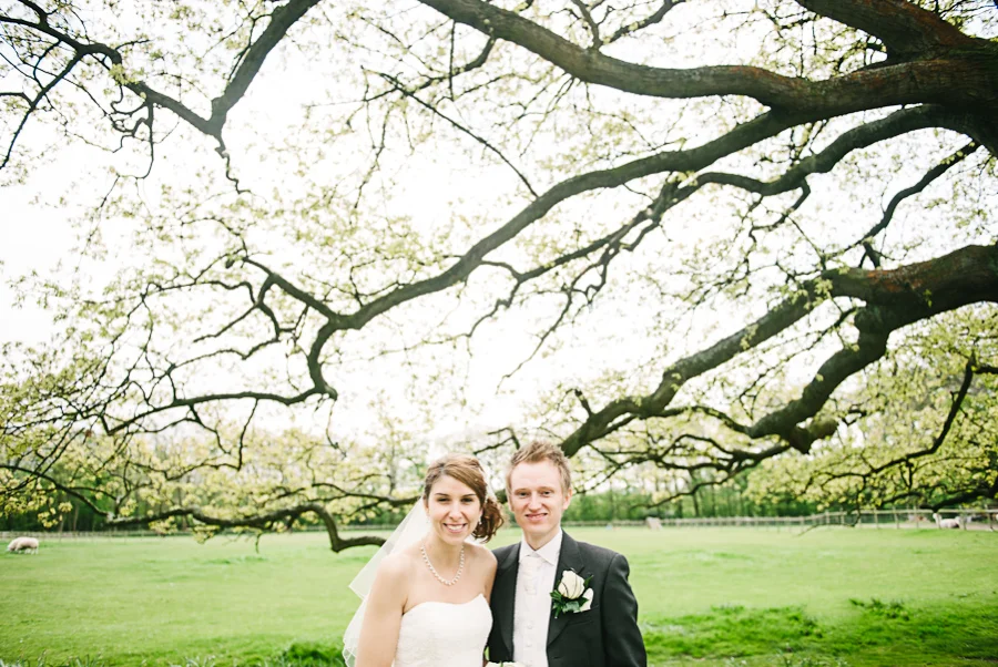 Singleton-Lodge-Wedding-Photographer-074.jpg