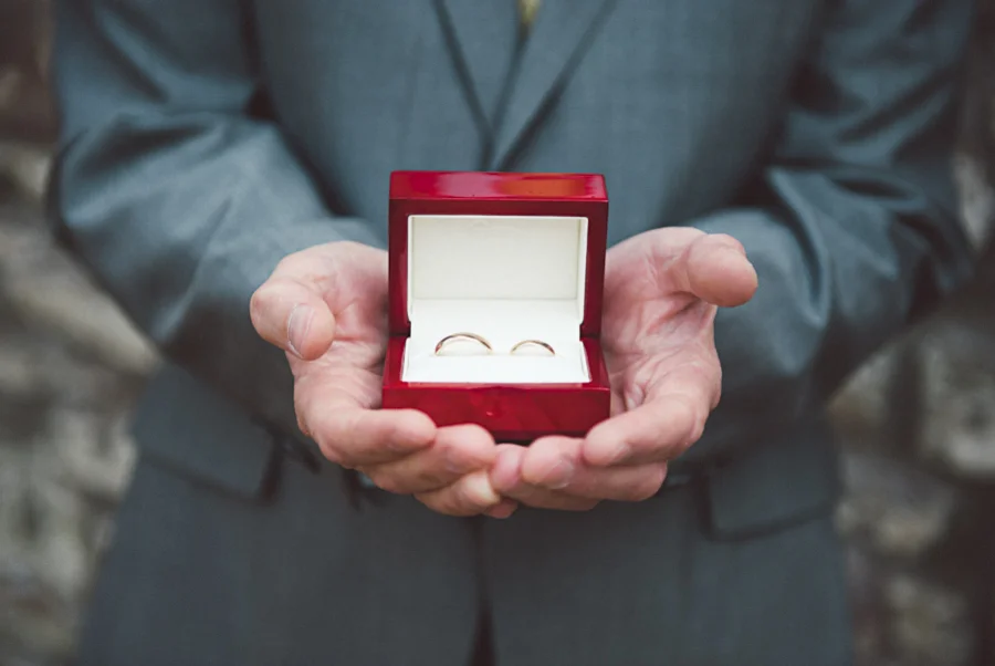 Brownsholme-Hall-Tithebarn-Wedding-Photographer-020.jpg