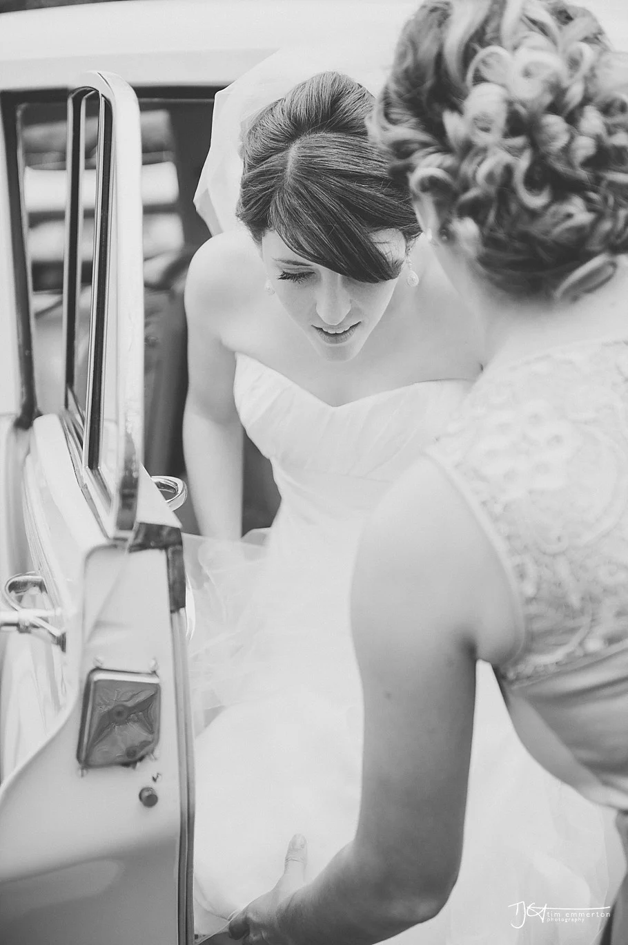 Samlesbury-Hall-Wedding-Photographer-056.jpg
