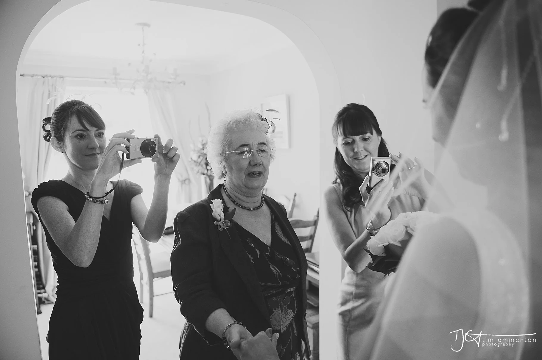 Northcote-Wedding-Photos-030.jpg