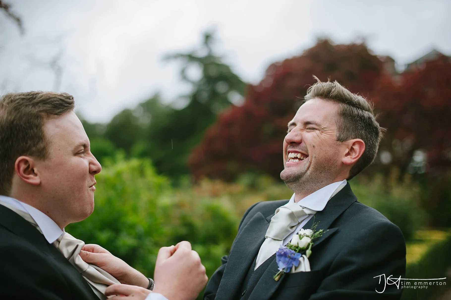 Eaves-Hall-Wedding-Photographer-139.jpg