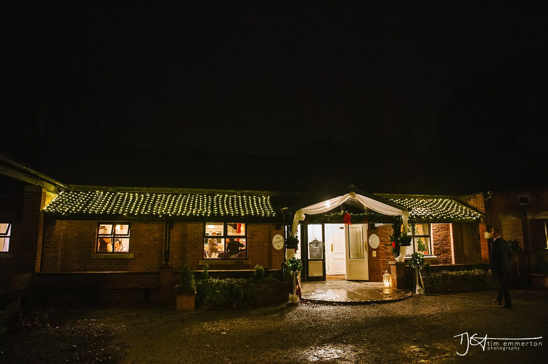 Jemma & Richard Bartle Hall Wedding Winter-044