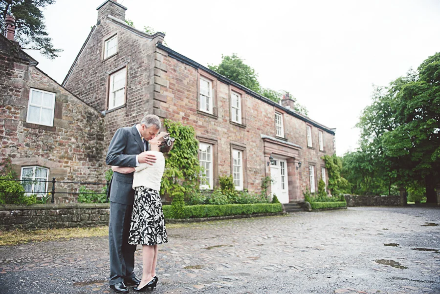Brownsholme-Hall-Tithebarn-Wedding-Photographer-050.jpg