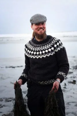 Storyteller with Hjörleifur Stefánsson at Duff's Lounge