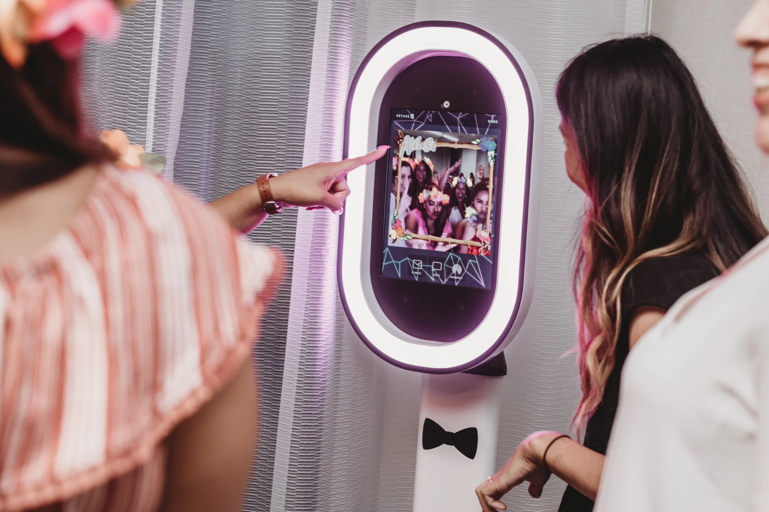 QUICKSNAPS never fails to bring the fun to all of my events! Their photobooth has AIR DROP and y’all, that’s a big deal to me LOL! I get my pictures and boomerangs right then and there! Thank you Brenda and Noe for always being a part of my crazy!