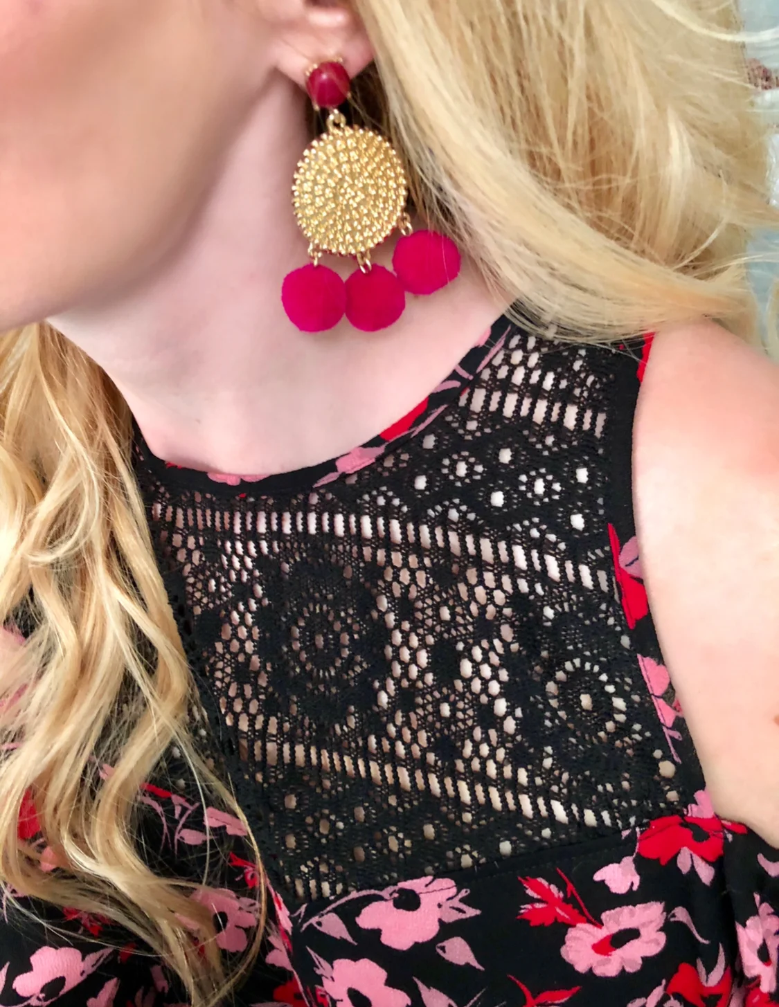 We definitely cannot get enough of pompoms this season, and these fabulous pom pom disc earrings from Target's Sugarfix by Baublebar line were perfect!