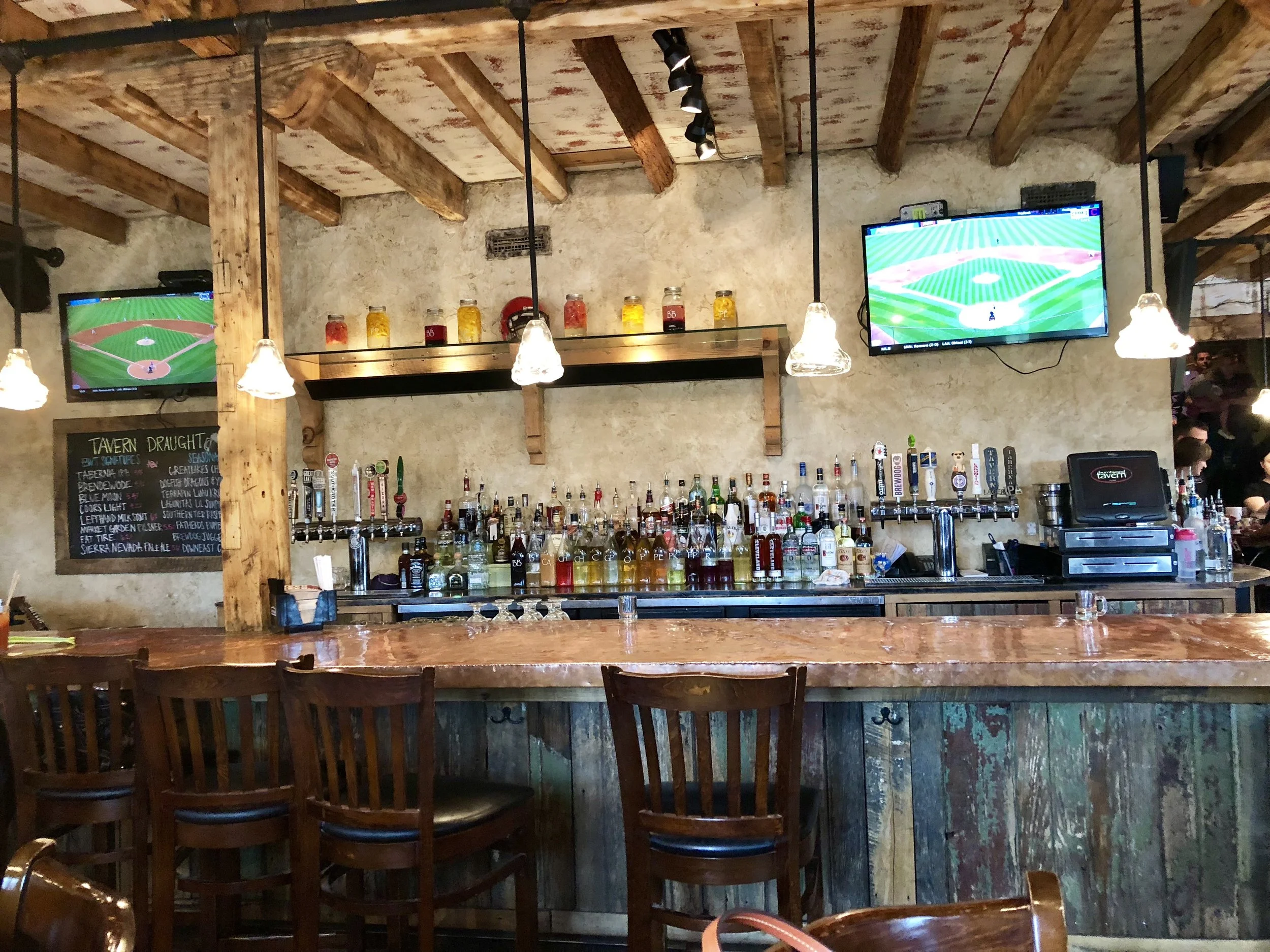 Burntwood Tavern Brecksville Bar