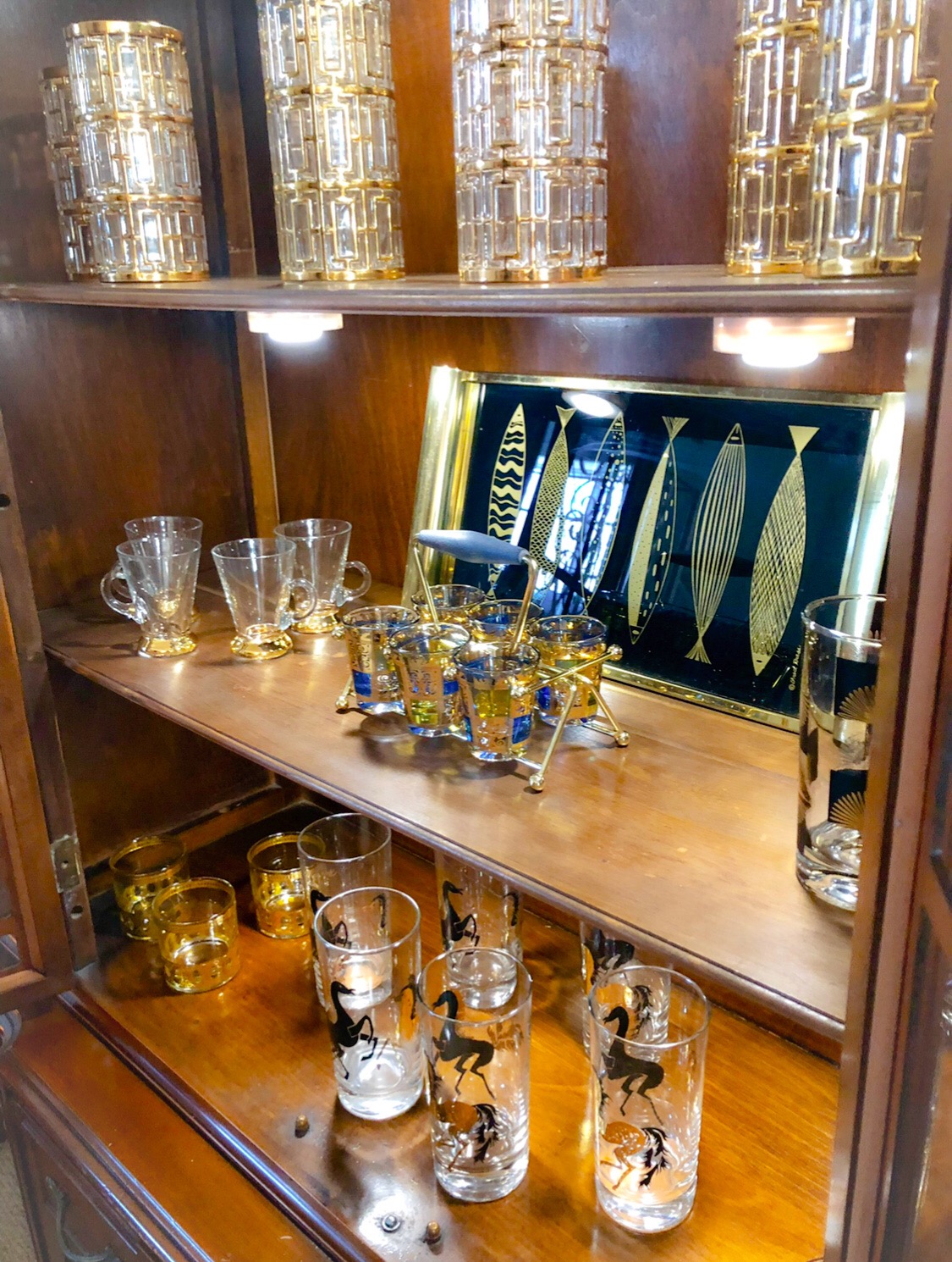 How To Display A Crystal Glassware Collection