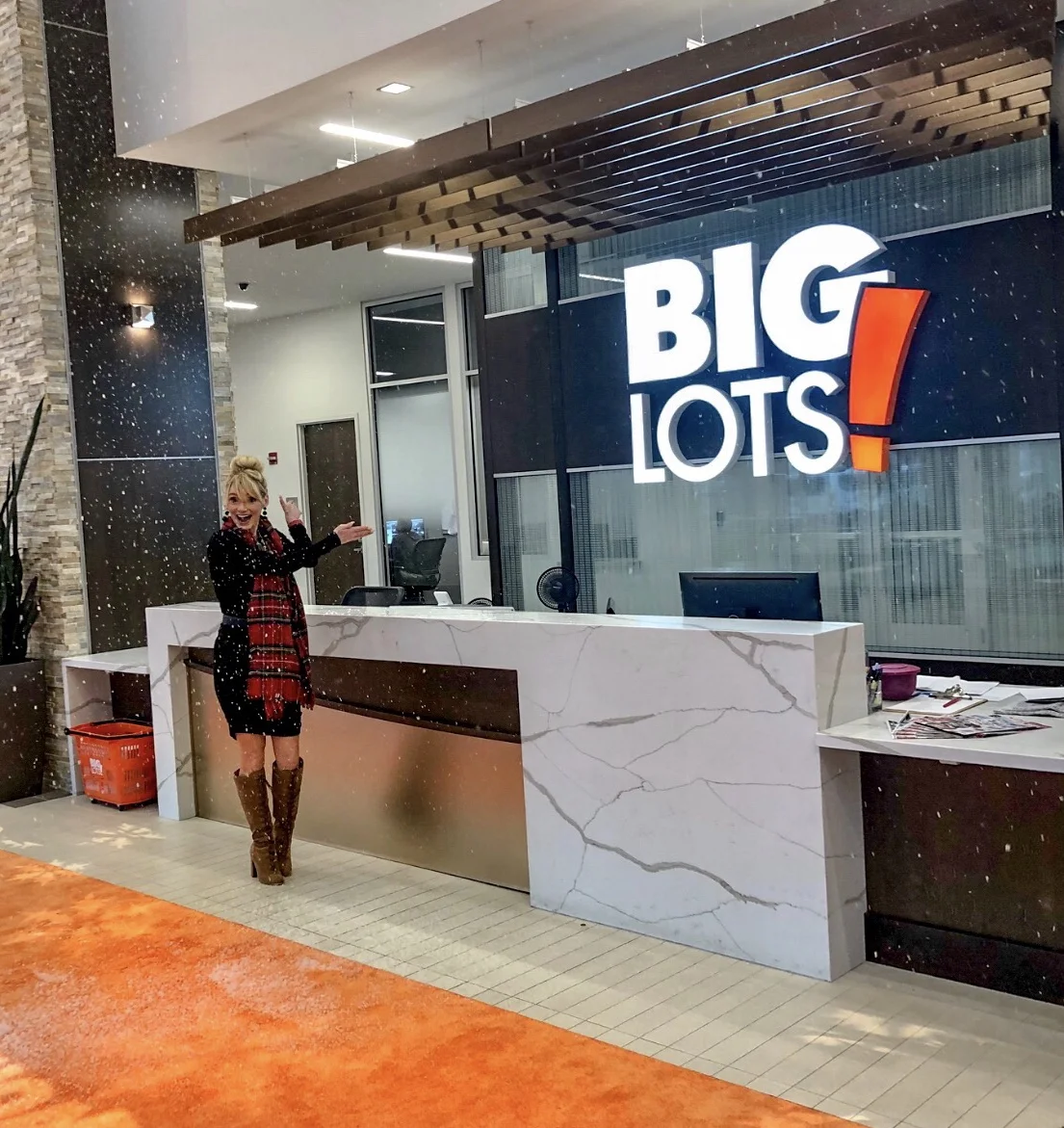 A Holiday Welcome with Snow in the Big Lots lobby