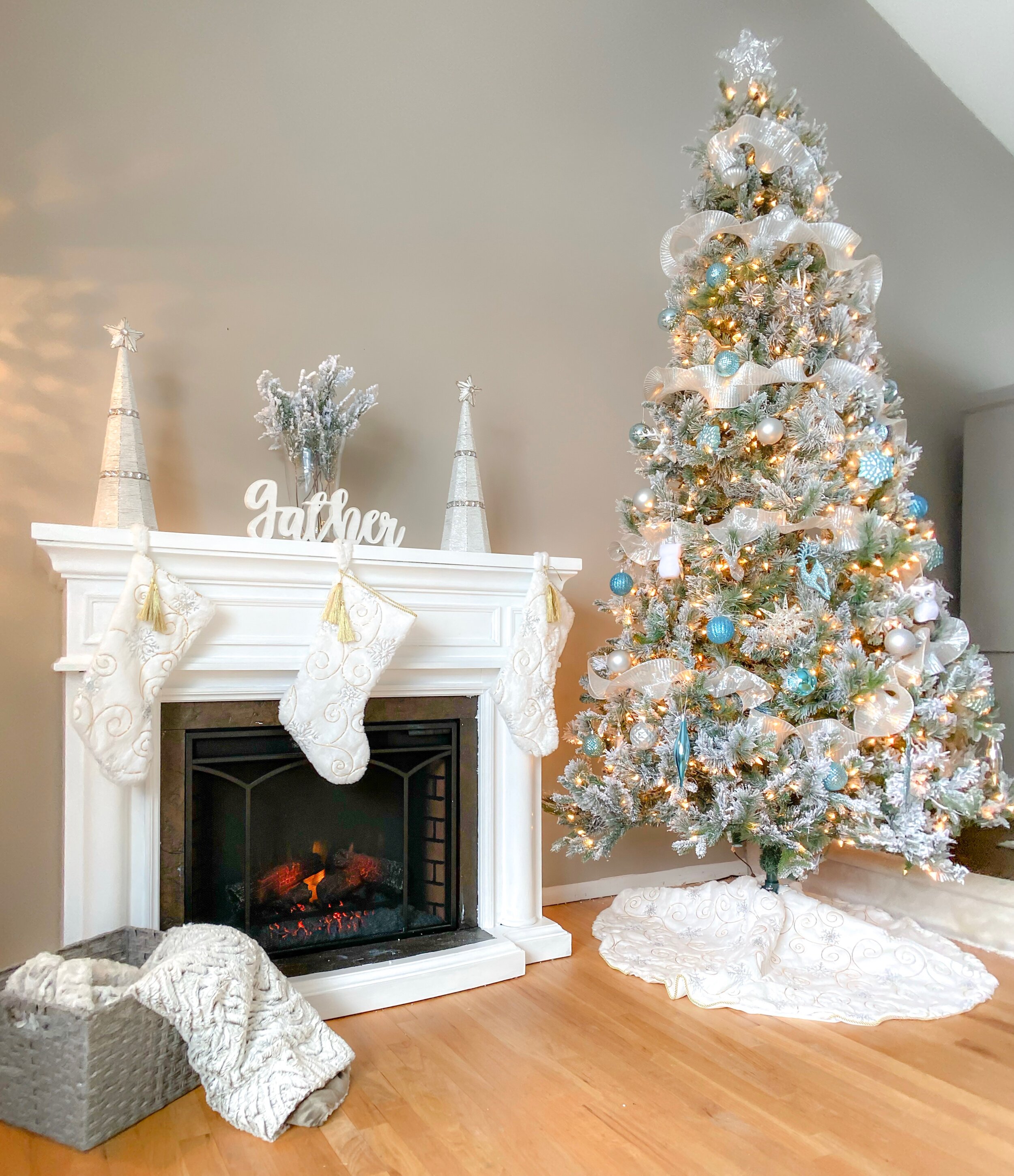 I\'ll Be Home for Christmas: Holiday Home Decor with Big Lots ...