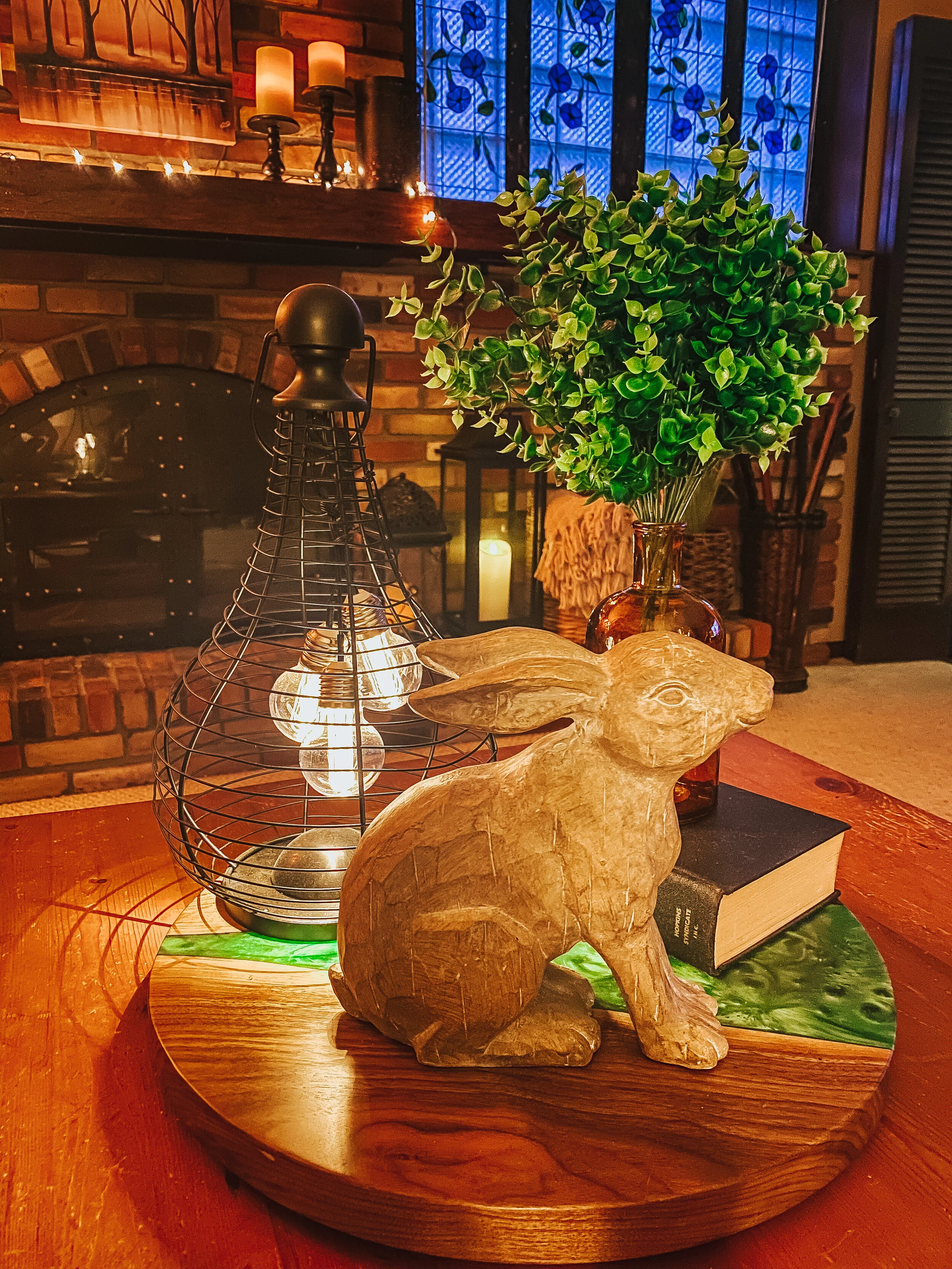 Creating a Easter Decor Vignette 