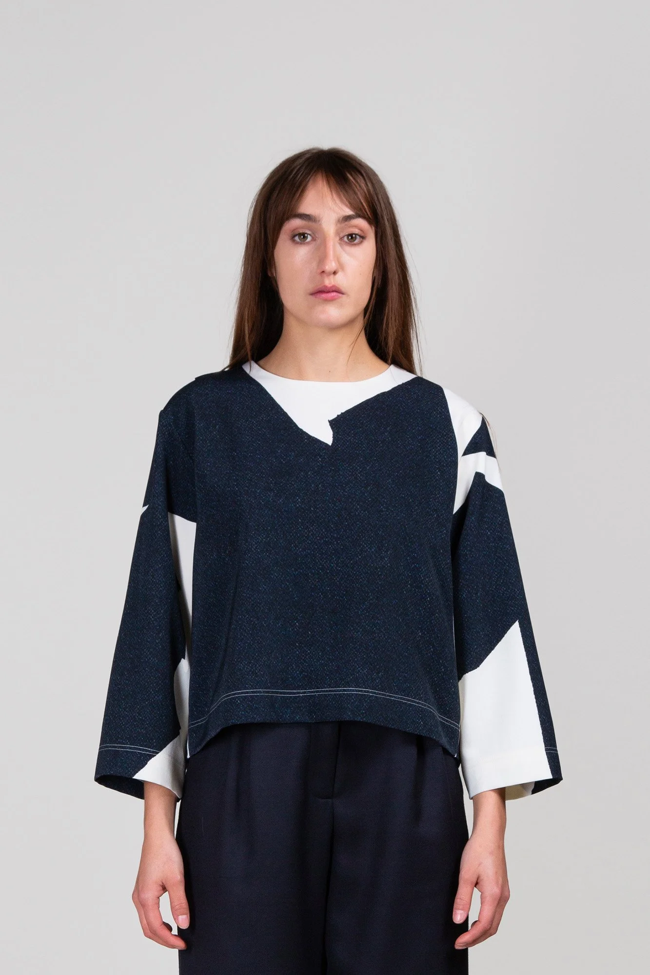 NCFW222375_DOROTEA_Print_Front.jpg
