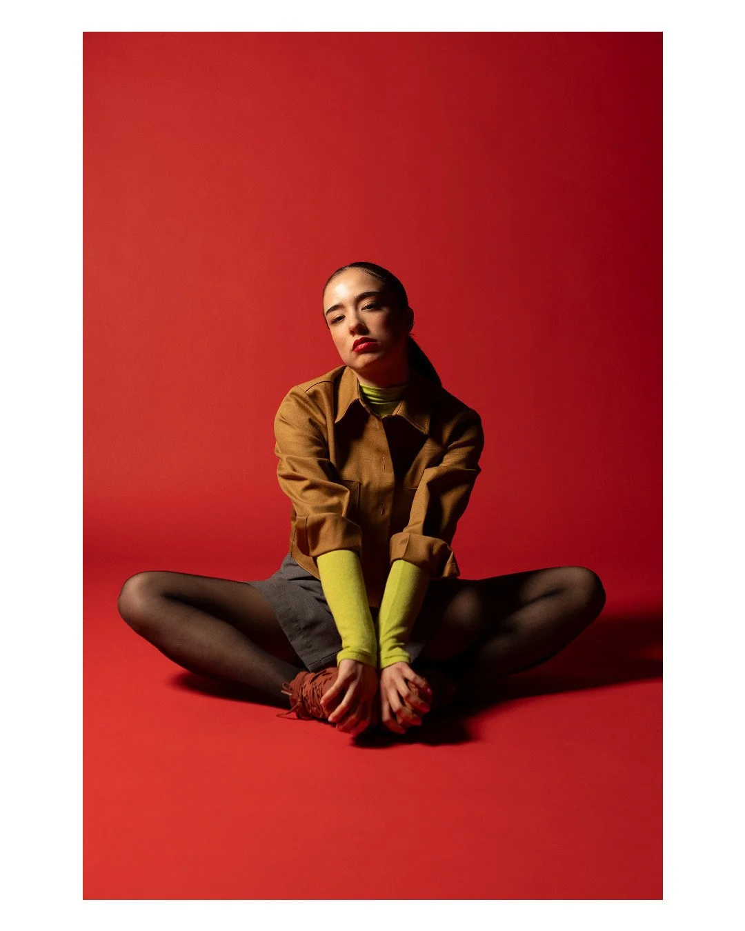 ⁠
⁠
Veste MARCELLA, Sabbia, s&eacute;rie limit&eacute;e de 18 pi&egrave;ces⁠.⁠
Col roul&eacute; NADIA, Limetta, s&eacute;rie limit&eacute;e de 12 pi&egrave;ces.⁠
Short GIOIA, Grigio M&eacute;lange, s&eacute;rie limit&eacute;e de 16 pi&egrave;ces.⁠
⁠
