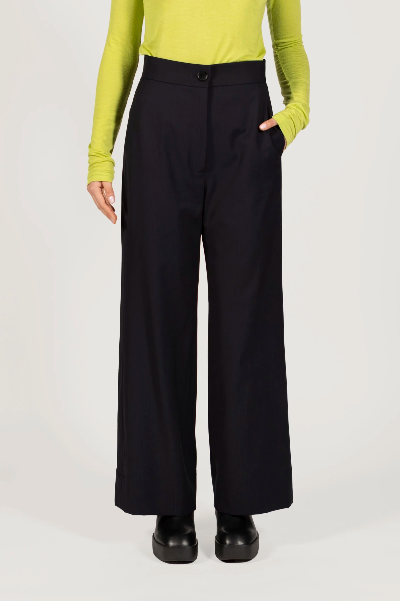 NC_FW2526_eshop_155.png