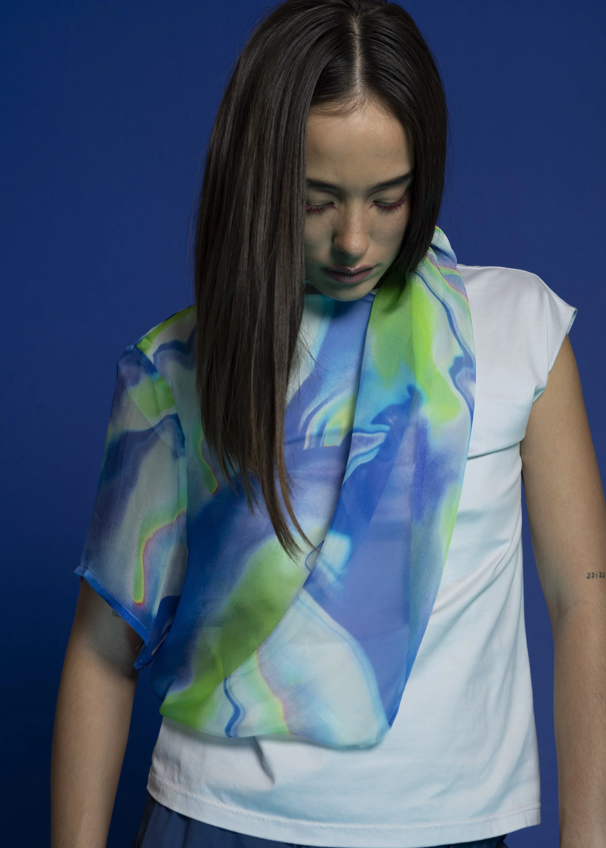 T-shirt oversize Mani Marmo Blu/Prato