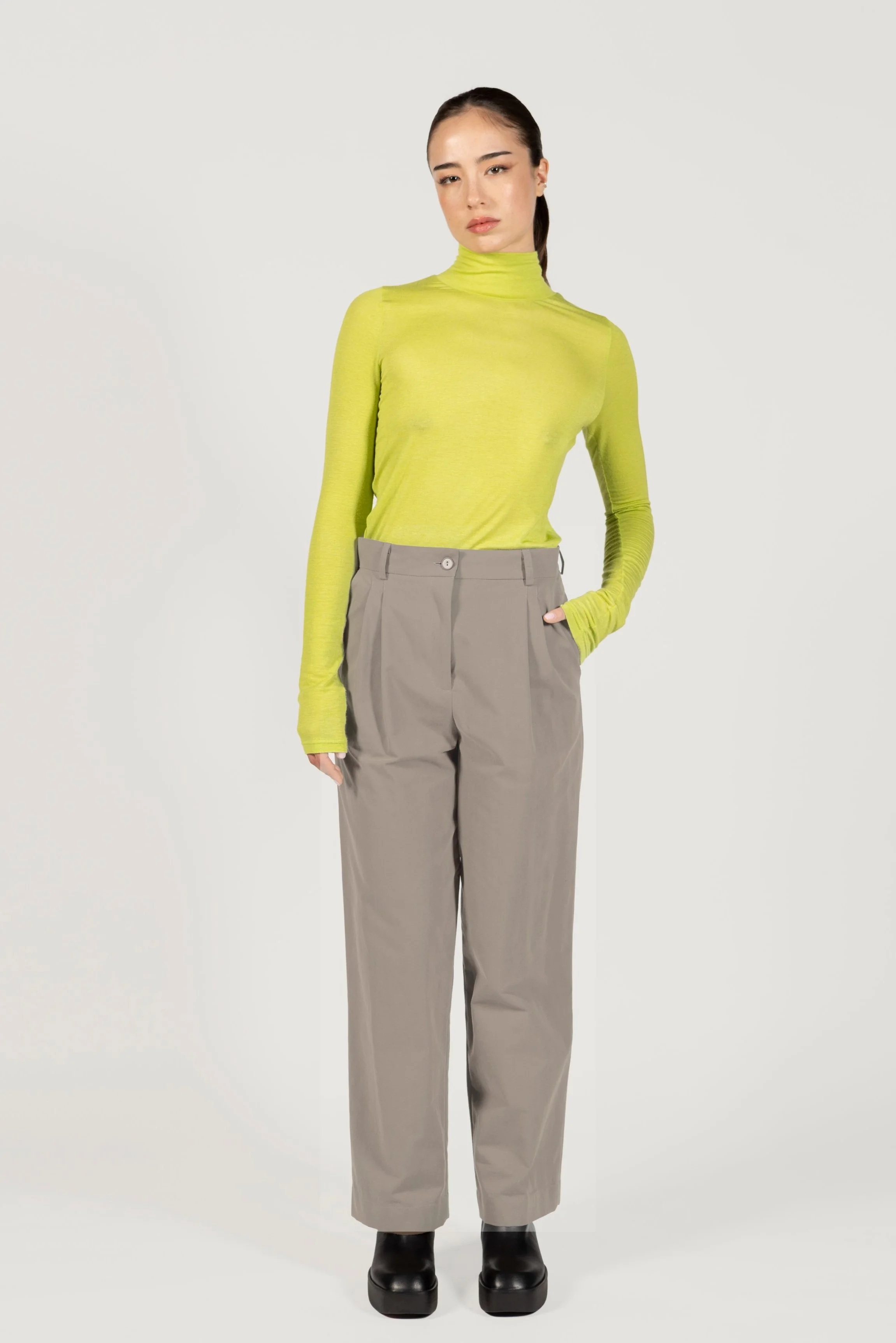NC_FW2526_eshop_161_argilo.jpg
