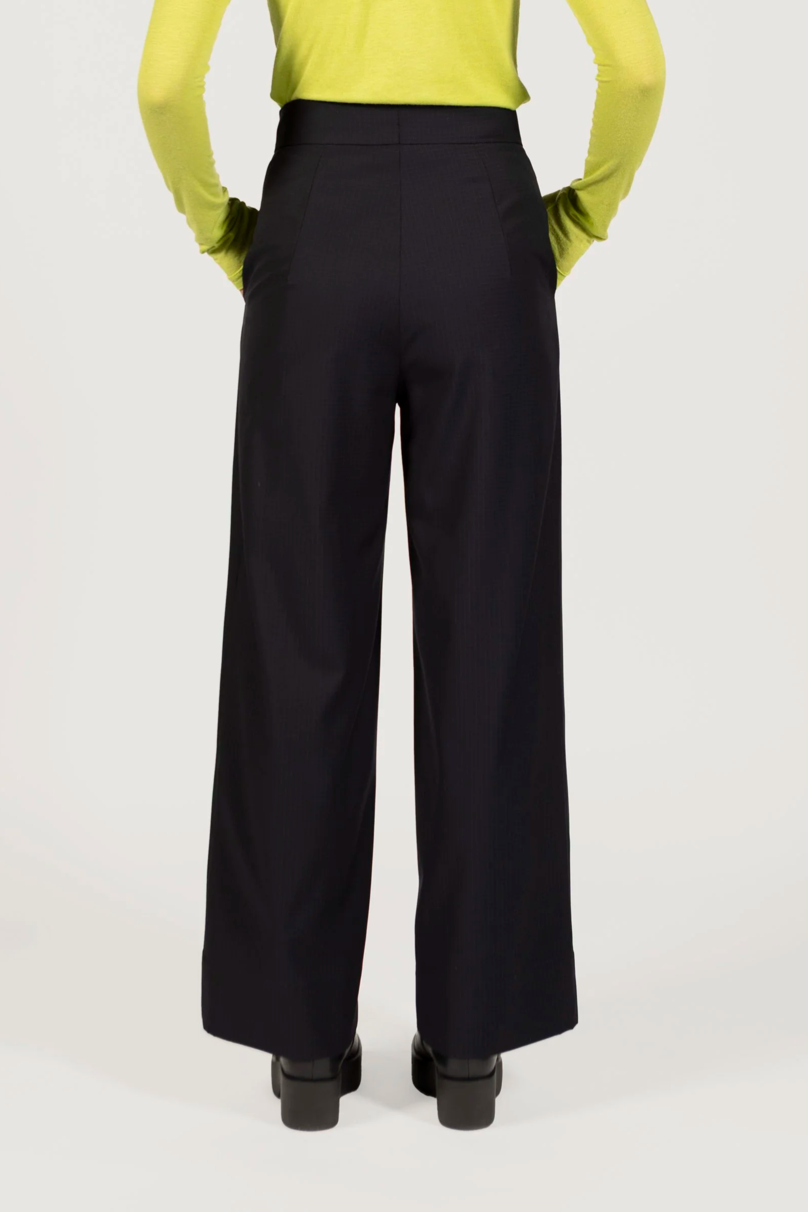 NC_FW2526_eshop_158.png