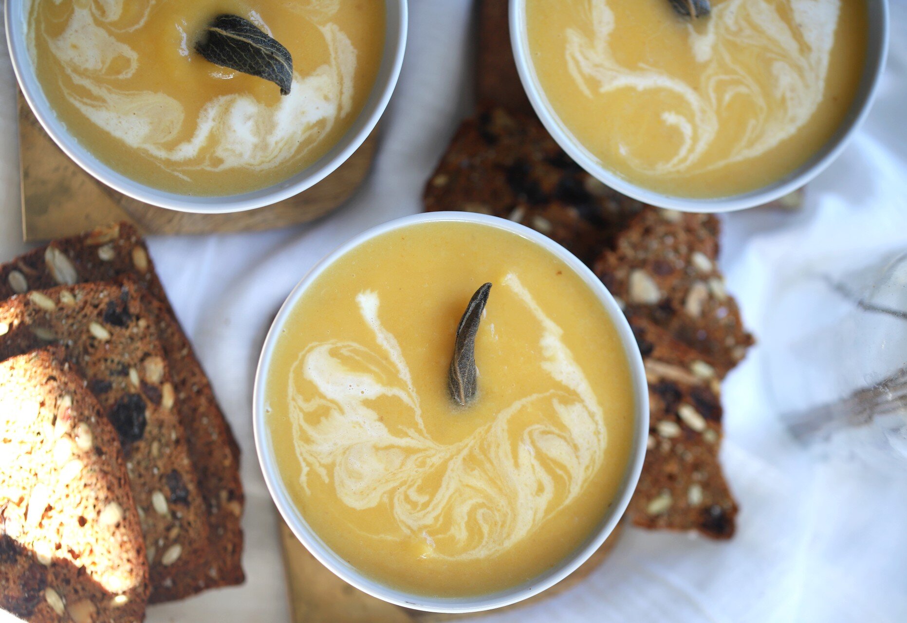Easy butternut squash and ginger soup (1).jpg