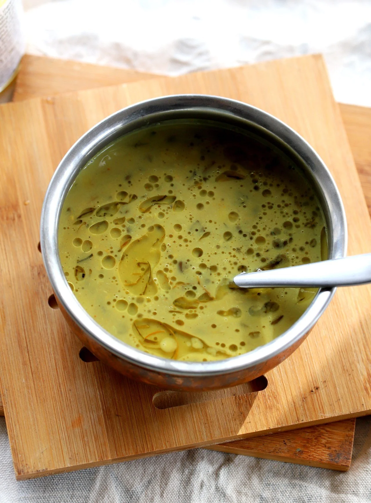 Maas Ko Daal (Nepali Kalo Daal)