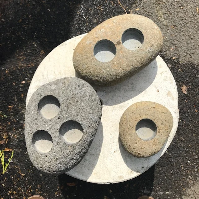 Artisan oil candles with river stones