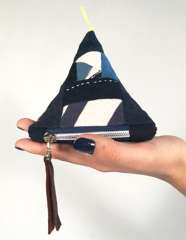 triangle pouch 2.jpg