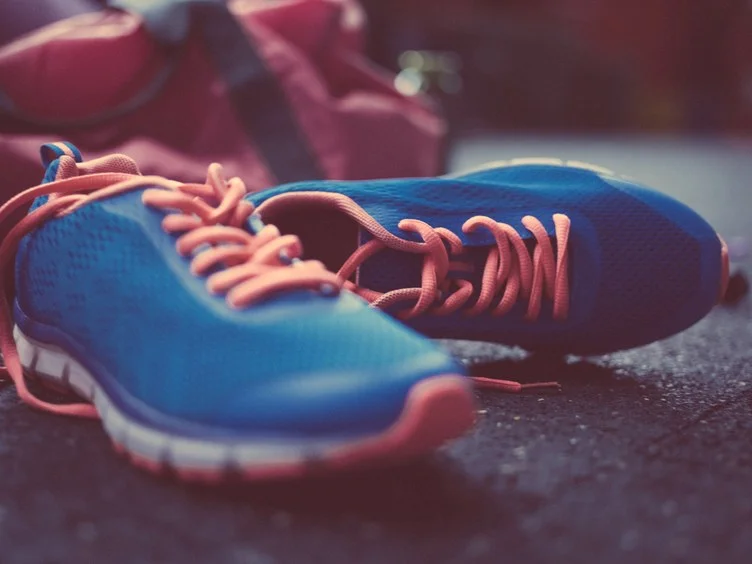 running-sneakers.jpg