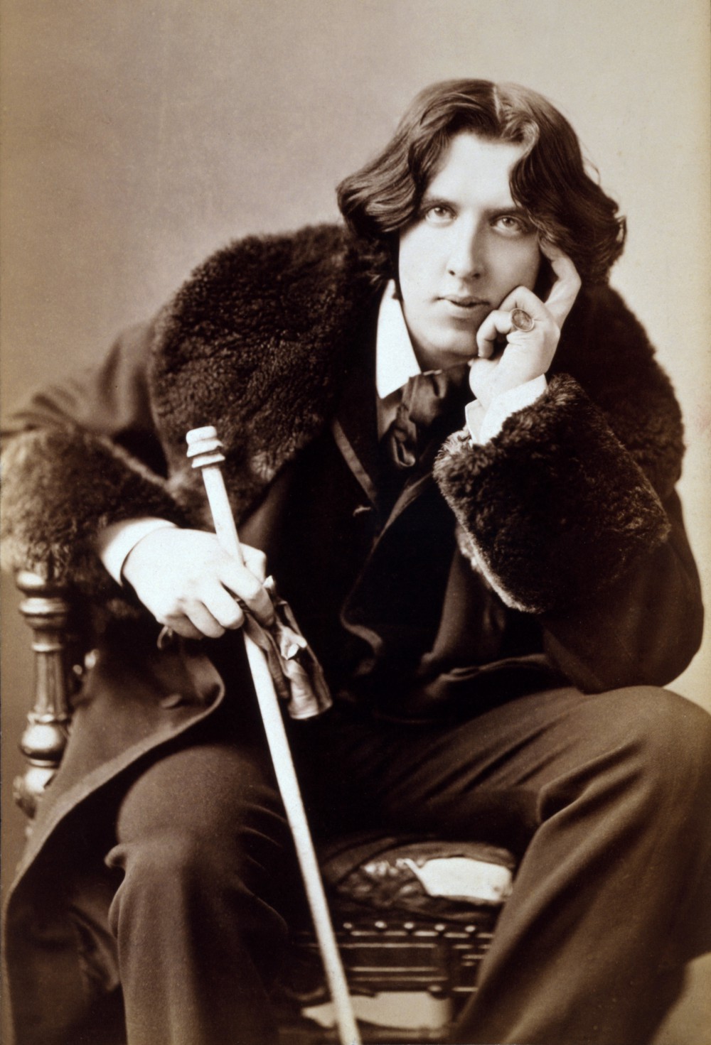 Visit Pere Lachaise Vidi Guides Oscar Wilde