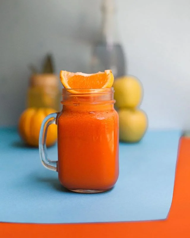 Orange crush. Amazing combination of orange, carrot, lemon and tummeric. Unique! .
.
.
.
.
.
.
#newjuice #juices #sumo #vegan #govegan #vegeterianrestaurant #veggiereataurant #veganrestaurant #restaurantesdelisboa #restaurantesvegetarianos #veganoslisboa #vegetarianoslisboa #juicylisboa #lisboa #lisbonne #lisbon