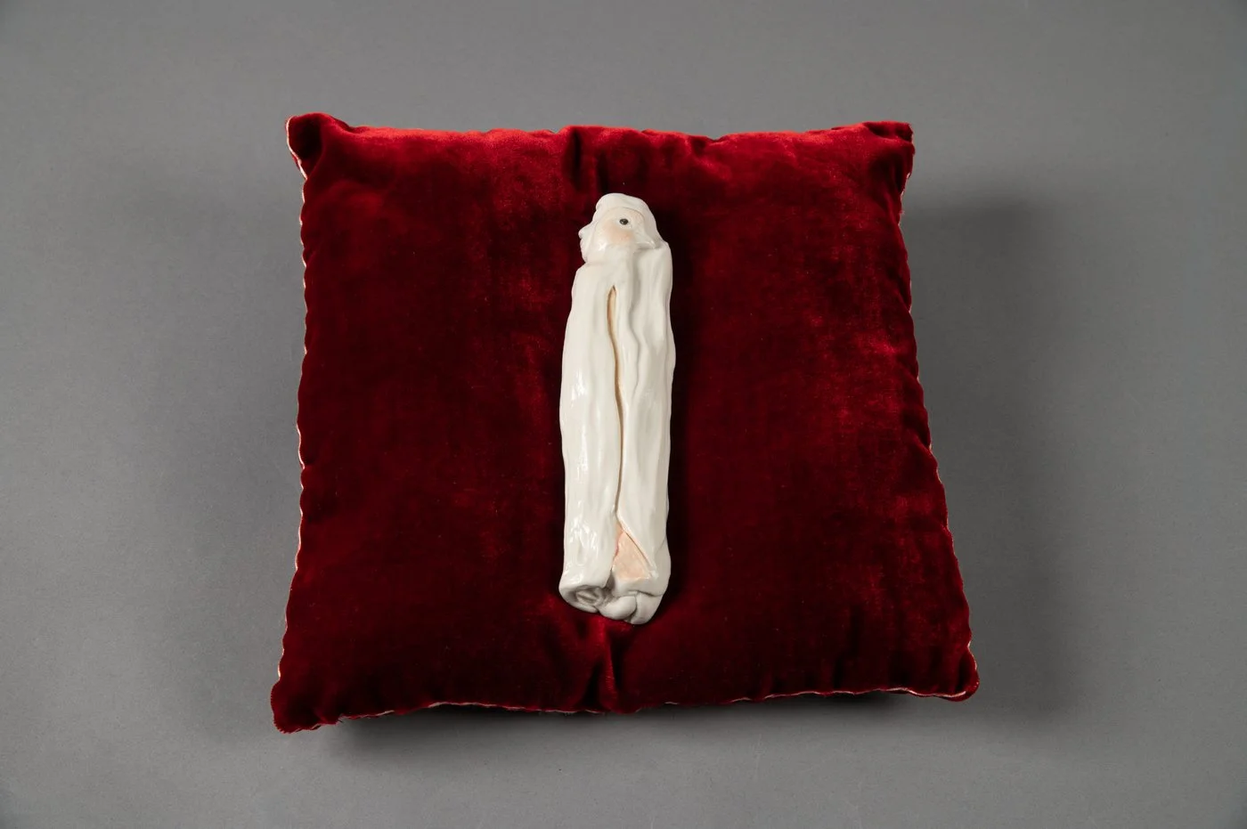 Guardian with Finch 4" x 9.5" x 9.5” Porcelain and silk velvet 2025