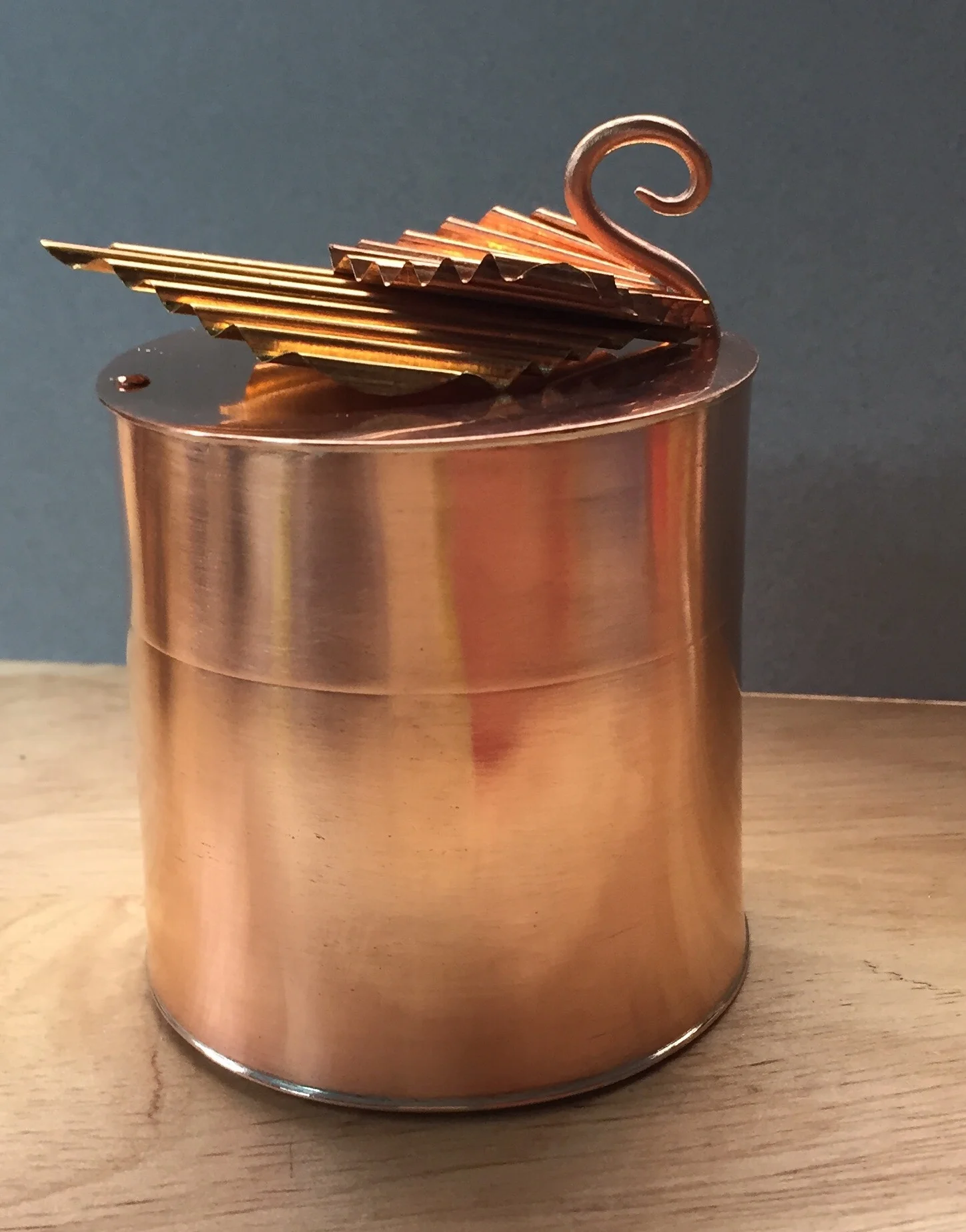 Swan Drum Box with Riveted Pin Hinge