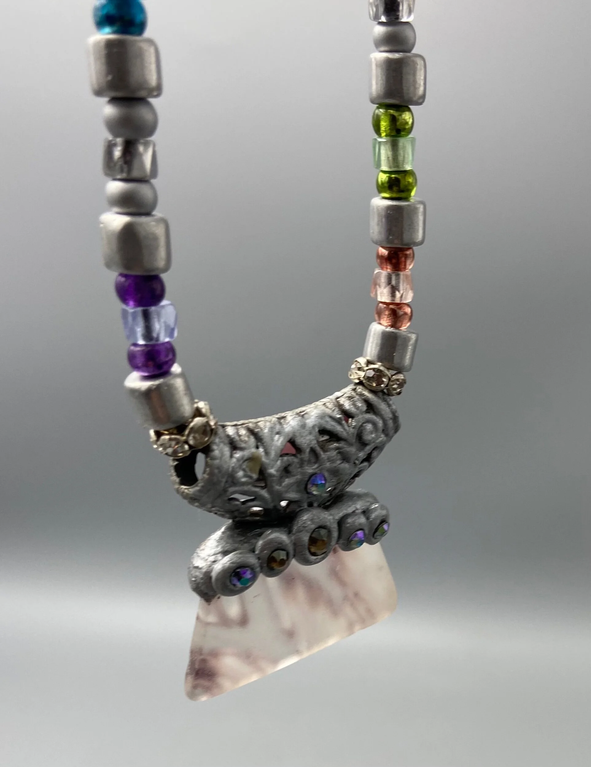 C9A71071-7192-4E7A-BCA0-FB5C200CF843