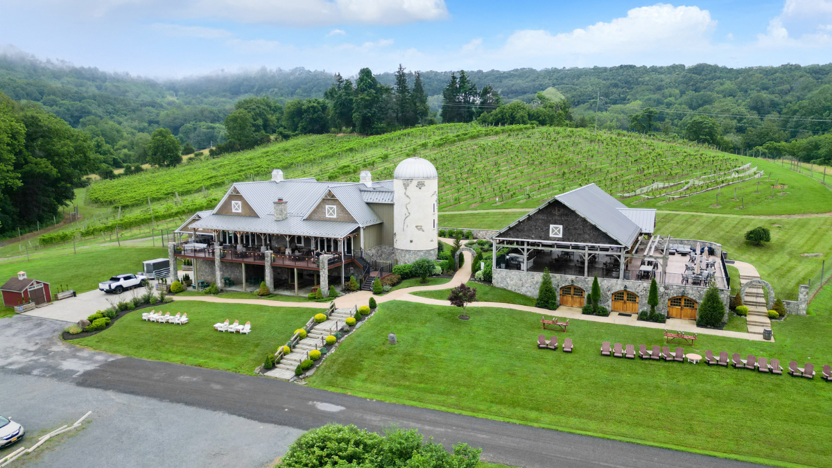 Creek's Edge Winery