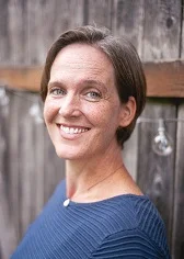 Ute Mitchell Headshot Web.jpg