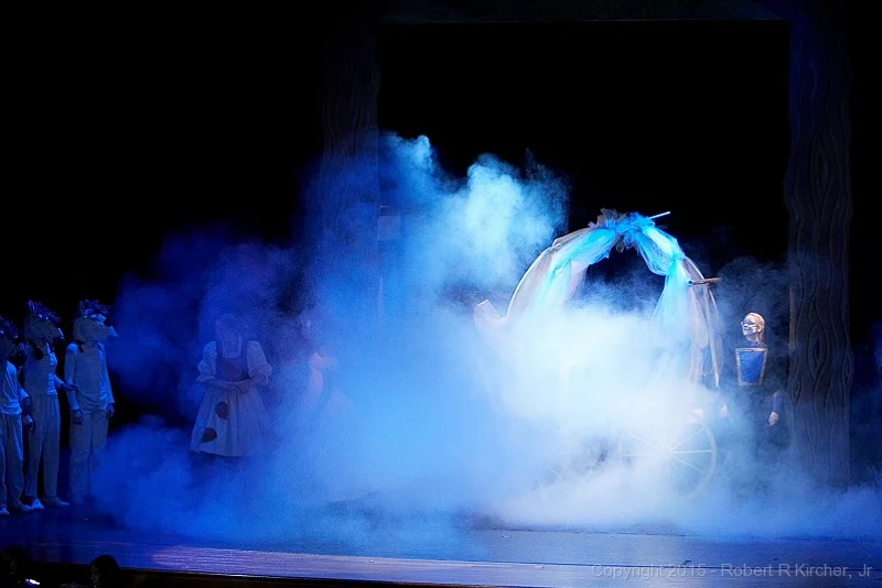 20151101_20Cinderella-0119-046.jpg