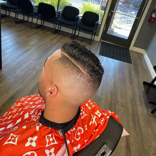 Plain &amp; Simple [High Fade] 💈  Haircut by : @thisiserniec #barbershopconnect #barbersince98 #showcasebarbers #nastybarbers #barbersinctv #nationalbarbersassociation #NBA #Modelo #Corona #LakeElsinore #Ontario #CanyonLake #CanyonHills #Murrieta #t