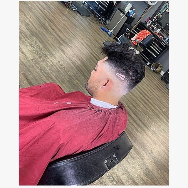 JOEY 2 NICE 🔪 🔥 Haircut by : @joeypfadez #barbershopconnect #barbersince98 #showcasebarbers #nastybarbers #barbersinctv #nationalbarbersassociation #NBA #Modelo #Corona #LakeElsinore #Ontario #CanyonLake #CanyonHills #Murrieta #temecula #menifee #C